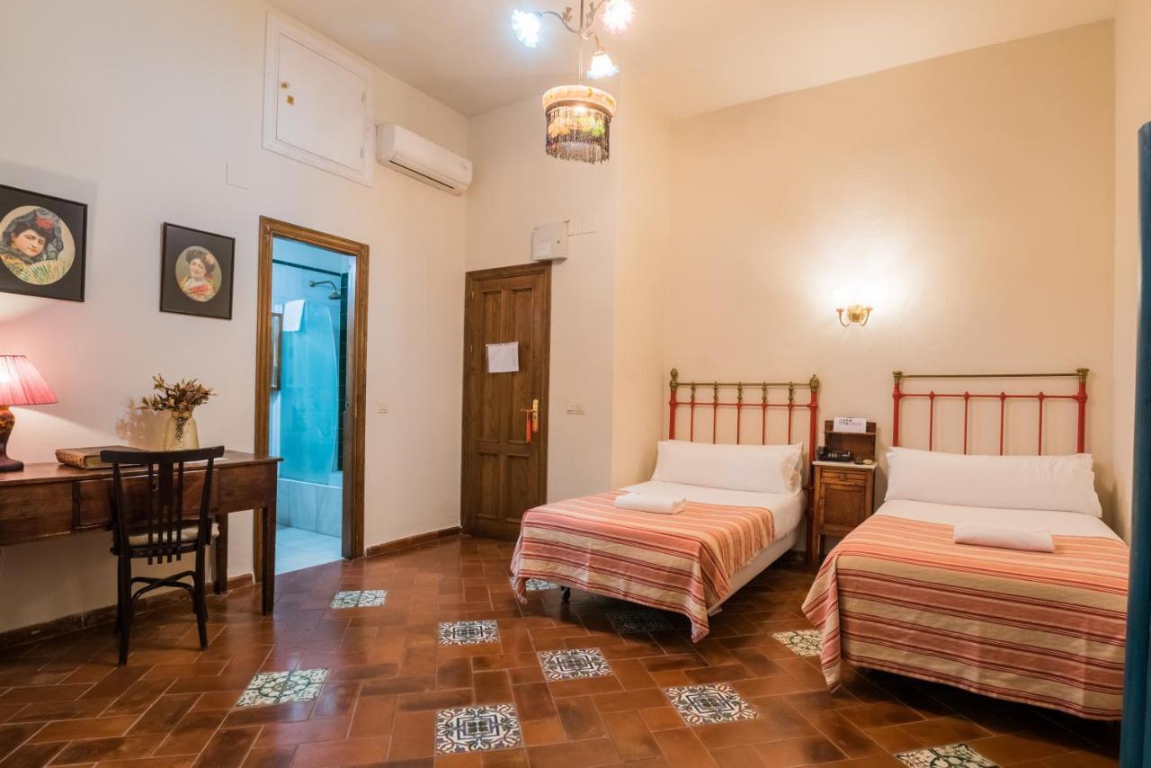 Nuea Casa17 Hotel Sevilla Buitenkant foto